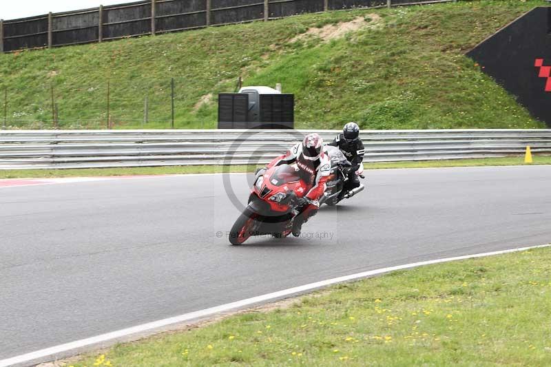 Motorcycle action photographs;Trackday digital images;event digital images;eventdigitalimages;no limits trackday;peter wileman photography;snetterton;snetterton circuit norfolk;snetterton photographs;trackday;trackday photos