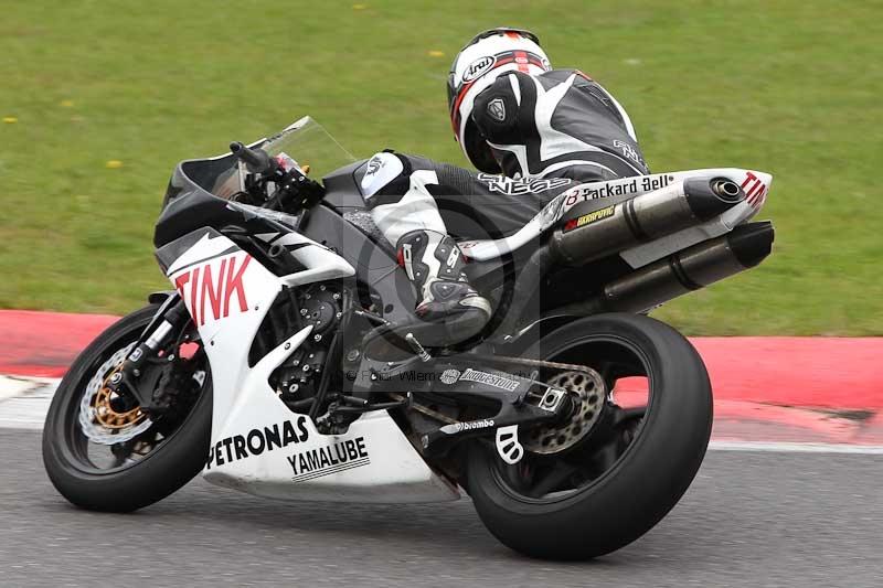 Motorcycle action photographs;Trackday digital images;event digital images;eventdigitalimages;no limits trackday;peter wileman photography;snetterton;snetterton circuit norfolk;snetterton photographs;trackday;trackday photos