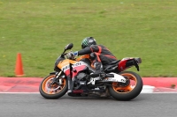 Motorcycle-action-photographs;Trackday-digital-images;event-digital-images;eventdigitalimages;no-limits-trackday;peter-wileman-photography;snetterton;snetterton-circuit-norfolk;snetterton-photographs;trackday;trackday-photos