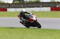 Motorcycle-action-photographs;Trackday-digital-images;event-digital-images;eventdigitalimages;no-limits-trackday;peter-wileman-photography;snetterton;snetterton-circuit-norfolk;snetterton-photographs;trackday;trackday-photos