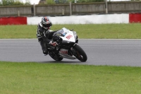 Motorcycle-action-photographs;Trackday-digital-images;event-digital-images;eventdigitalimages;no-limits-trackday;peter-wileman-photography;snetterton;snetterton-circuit-norfolk;snetterton-photographs;trackday;trackday-photos