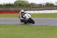 Motorcycle-action-photographs;Trackday-digital-images;event-digital-images;eventdigitalimages;no-limits-trackday;peter-wileman-photography;snetterton;snetterton-circuit-norfolk;snetterton-photographs;trackday;trackday-photos