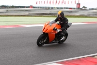 Motorcycle-action-photographs;Trackday-digital-images;event-digital-images;eventdigitalimages;no-limits-trackday;peter-wileman-photography;snetterton;snetterton-circuit-norfolk;snetterton-photographs;trackday;trackday-photos