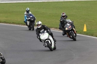 Motorcycle-action-photographs;Trackday-digital-images;event-digital-images;eventdigitalimages;no-limits-trackday;peter-wileman-photography;snetterton;snetterton-circuit-norfolk;snetterton-photographs;trackday;trackday-photos