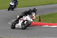 Motorcycle-action-photographs;Trackday-digital-images;event-digital-images;eventdigitalimages;no-limits-trackday;peter-wileman-photography;snetterton;snetterton-circuit-norfolk;snetterton-photographs;trackday;trackday-photos