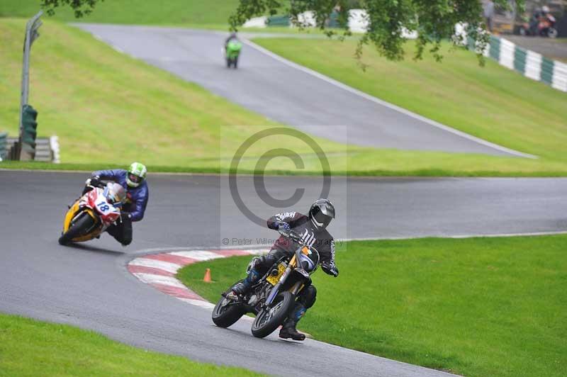 Motorcycle action photographs;Trackday digital images;cadwell;cadwell park photographs;event digital images;eventdigitalimages;motor racing louth lincolnshire;no limits trackdays;peter wileman photography;trackday;trackday photos