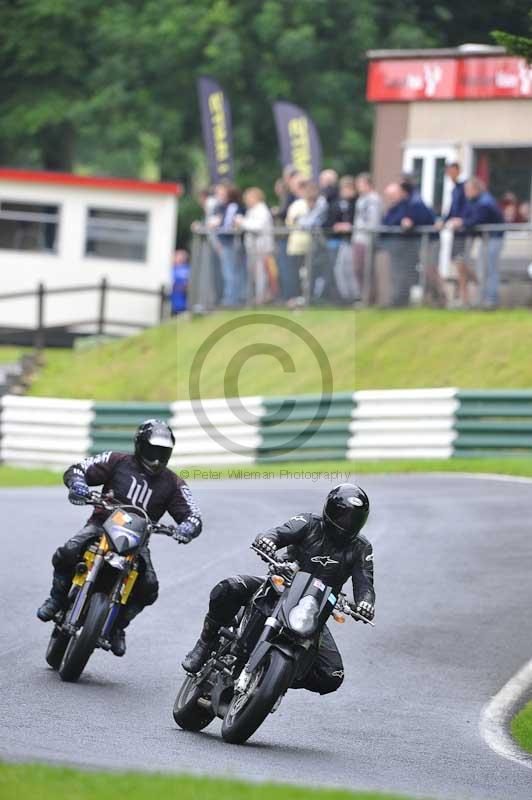 Motorcycle action photographs;Trackday digital images;cadwell;cadwell park photographs;event digital images;eventdigitalimages;motor racing louth lincolnshire;no limits trackdays;peter wileman photography;trackday;trackday photos