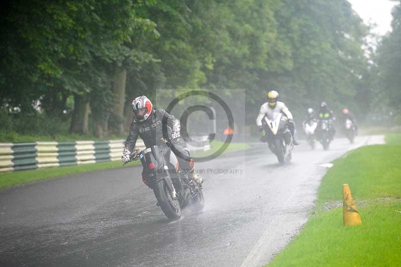 Motorcycle action photographs;Trackday digital images;cadwell;cadwell park photographs;event digital images;eventdigitalimages;motor racing louth lincolnshire;no limits trackdays;peter wileman photography;trackday;trackday photos