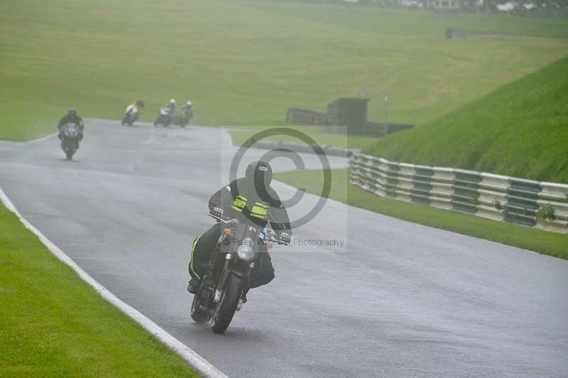 Motorcycle action photographs;Trackday digital images;cadwell;cadwell park photographs;event digital images;eventdigitalimages;motor racing louth lincolnshire;no limits trackdays;peter wileman photography;trackday;trackday photos