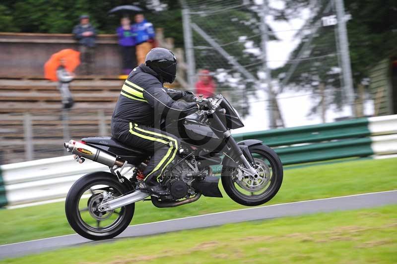 Motorcycle action photographs;Trackday digital images;cadwell;cadwell park photographs;event digital images;eventdigitalimages;motor racing louth lincolnshire;no limits trackdays;peter wileman photography;trackday;trackday photos