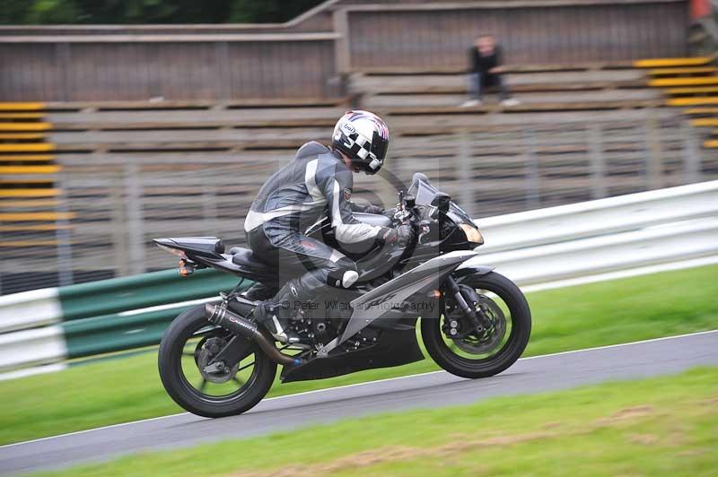 Motorcycle action photographs;Trackday digital images;cadwell;cadwell park photographs;event digital images;eventdigitalimages;motor racing louth lincolnshire;no limits trackdays;peter wileman photography;trackday;trackday photos