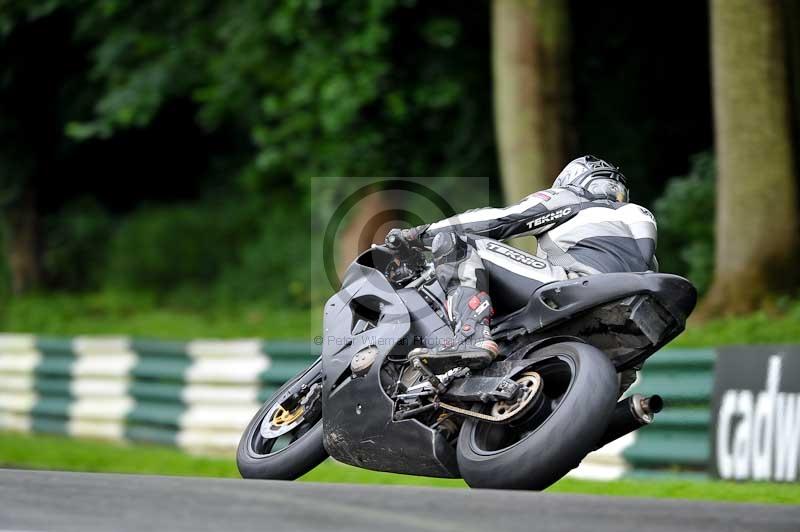 Motorcycle action photographs;Trackday digital images;cadwell;cadwell park photographs;event digital images;eventdigitalimages;motor racing louth lincolnshire;no limits trackdays;peter wileman photography;trackday;trackday photos