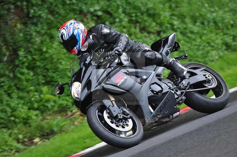 Motorcycle action photographs;Trackday digital images;cadwell;cadwell park photographs;event digital images;eventdigitalimages;motor racing louth lincolnshire;no limits trackdays;peter wileman photography;trackday;trackday photos