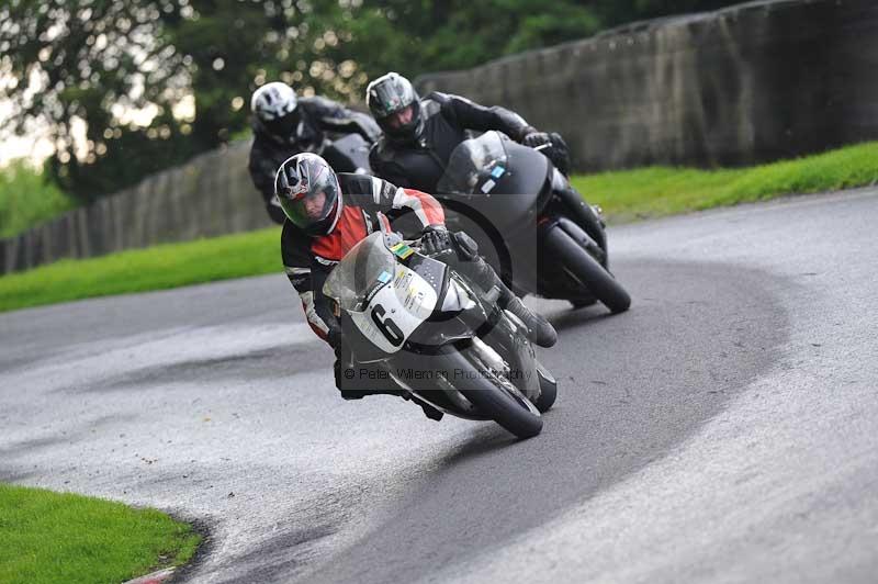 Motorcycle action photographs;Trackday digital images;cadwell;cadwell park photographs;event digital images;eventdigitalimages;motor racing louth lincolnshire;no limits trackdays;peter wileman photography;trackday;trackday photos