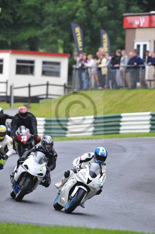 Motorcycle action photographs;Trackday digital images;cadwell;cadwell park photographs;event digital images;eventdigitalimages;motor racing louth lincolnshire;no limits trackdays;peter wileman photography;trackday;trackday photos