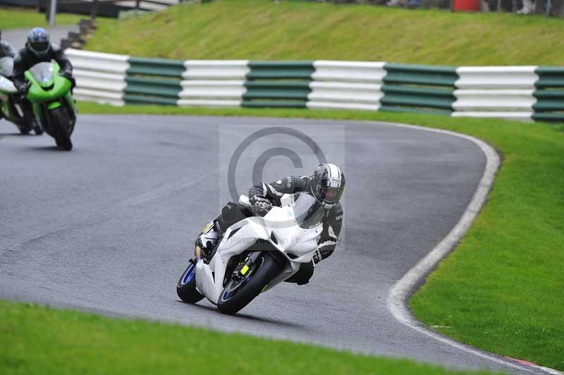 Motorcycle action photographs;Trackday digital images;cadwell;cadwell park photographs;event digital images;eventdigitalimages;motor racing louth lincolnshire;no limits trackdays;peter wileman photography;trackday;trackday photos