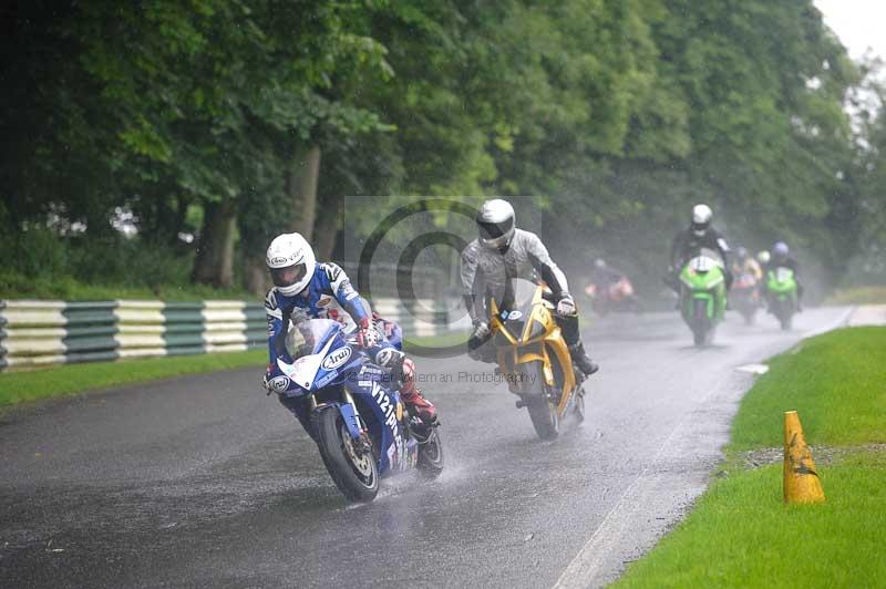 Motorcycle action photographs;Trackday digital images;cadwell;cadwell park photographs;event digital images;eventdigitalimages;motor racing louth lincolnshire;no limits trackdays;peter wileman photography;trackday;trackday photos