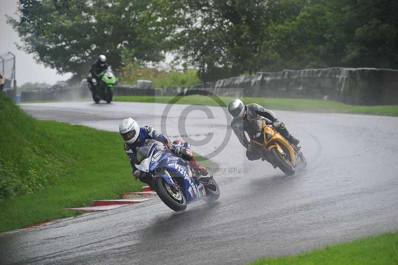 Motorcycle action photographs;Trackday digital images;cadwell;cadwell park photographs;event digital images;eventdigitalimages;motor racing louth lincolnshire;no limits trackdays;peter wileman photography;trackday;trackday photos