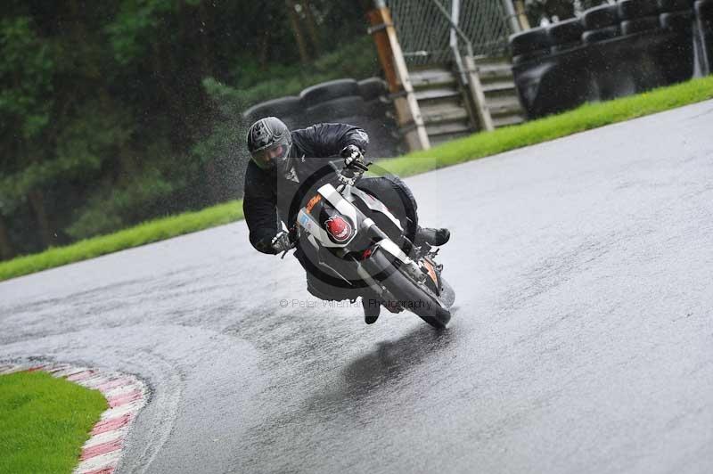 Motorcycle action photographs;Trackday digital images;cadwell;cadwell park photographs;event digital images;eventdigitalimages;motor racing louth lincolnshire;no limits trackdays;peter wileman photography;trackday;trackday photos