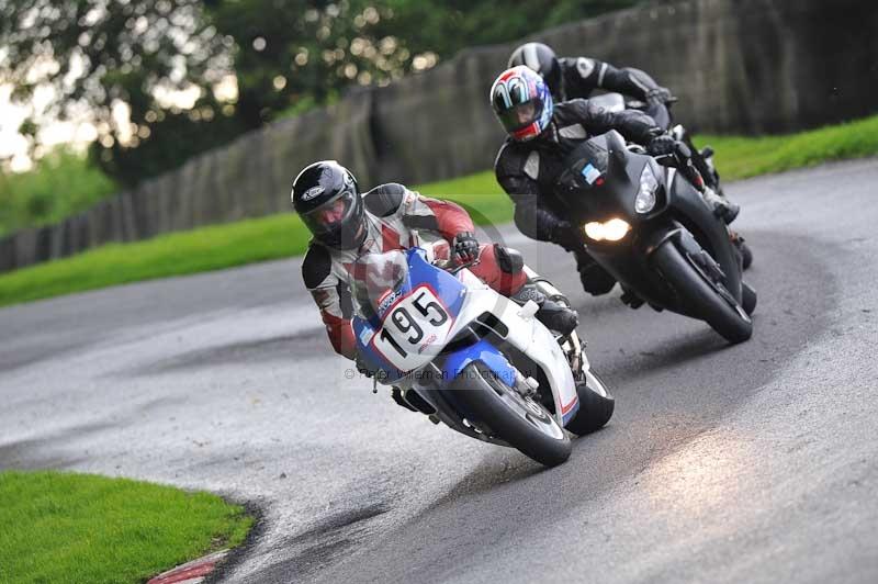 Motorcycle action photographs;Trackday digital images;cadwell;cadwell park photographs;event digital images;eventdigitalimages;motor racing louth lincolnshire;no limits trackdays;peter wileman photography;trackday;trackday photos