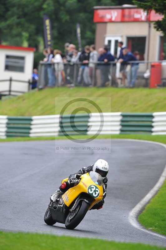 Motorcycle action photographs;Trackday digital images;cadwell;cadwell park photographs;event digital images;eventdigitalimages;motor racing louth lincolnshire;no limits trackdays;peter wileman photography;trackday;trackday photos