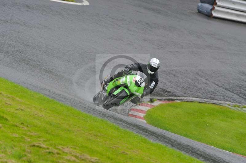 Motorcycle action photographs;Trackday digital images;cadwell;cadwell park photographs;event digital images;eventdigitalimages;motor racing louth lincolnshire;no limits trackdays;peter wileman photography;trackday;trackday photos