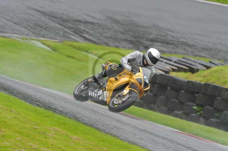 Motorcycle action photographs;Trackday digital images;cadwell;cadwell park photographs;event digital images;eventdigitalimages;motor racing louth lincolnshire;no limits trackdays;peter wileman photography;trackday;trackday photos