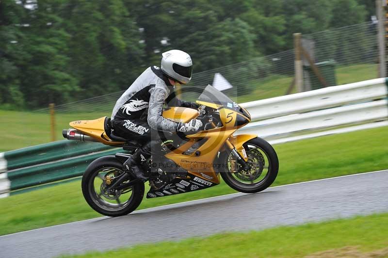 Motorcycle action photographs;Trackday digital images;cadwell;cadwell park photographs;event digital images;eventdigitalimages;motor racing louth lincolnshire;no limits trackdays;peter wileman photography;trackday;trackday photos