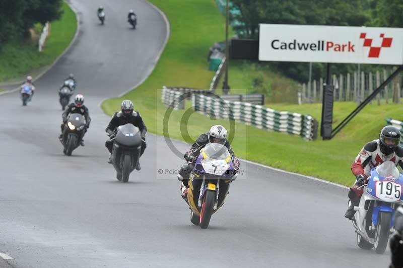 Motorcycle action photographs;Trackday digital images;cadwell;cadwell park photographs;event digital images;eventdigitalimages;motor racing louth lincolnshire;no limits trackdays;peter wileman photography;trackday;trackday photos