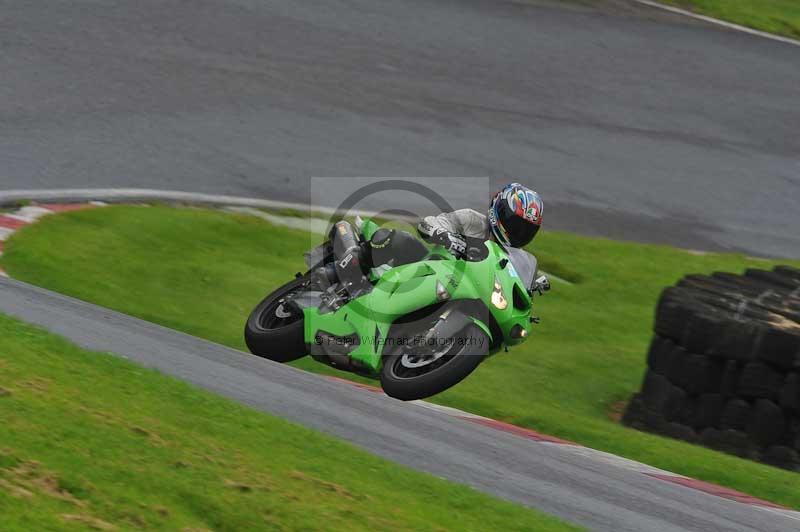 Motorcycle action photographs;Trackday digital images;cadwell;cadwell park photographs;event digital images;eventdigitalimages;motor racing louth lincolnshire;no limits trackdays;peter wileman photography;trackday;trackday photos