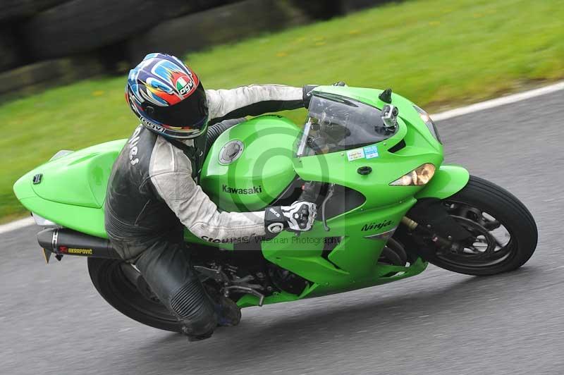 Motorcycle action photographs;Trackday digital images;cadwell;cadwell park photographs;event digital images;eventdigitalimages;motor racing louth lincolnshire;no limits trackdays;peter wileman photography;trackday;trackday photos