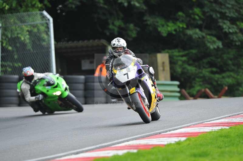 Motorcycle action photographs;Trackday digital images;cadwell;cadwell park photographs;event digital images;eventdigitalimages;motor racing louth lincolnshire;no limits trackdays;peter wileman photography;trackday;trackday photos