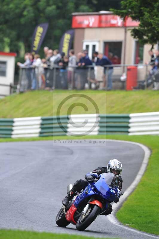 Motorcycle action photographs;Trackday digital images;cadwell;cadwell park photographs;event digital images;eventdigitalimages;motor racing louth lincolnshire;no limits trackdays;peter wileman photography;trackday;trackday photos