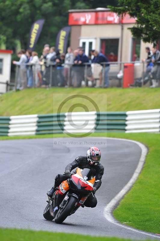 Motorcycle action photographs;Trackday digital images;cadwell;cadwell park photographs;event digital images;eventdigitalimages;motor racing louth lincolnshire;no limits trackdays;peter wileman photography;trackday;trackday photos