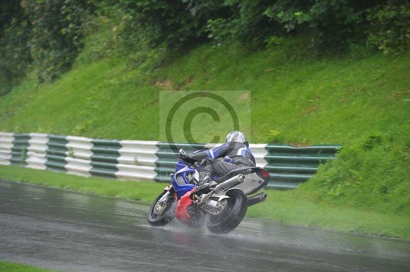 Motorcycle action photographs;Trackday digital images;cadwell;cadwell park photographs;event digital images;eventdigitalimages;motor racing louth lincolnshire;no limits trackdays;peter wileman photography;trackday;trackday photos