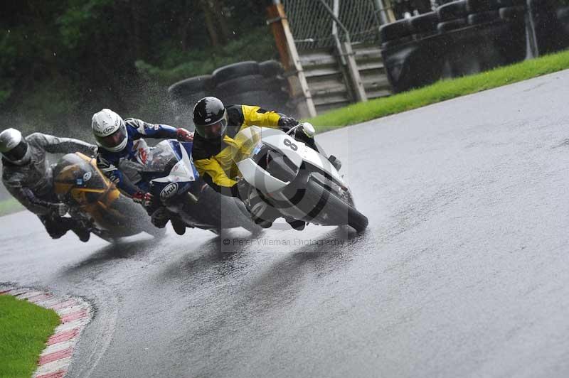 Motorcycle action photographs;Trackday digital images;cadwell;cadwell park photographs;event digital images;eventdigitalimages;motor racing louth lincolnshire;no limits trackdays;peter wileman photography;trackday;trackday photos