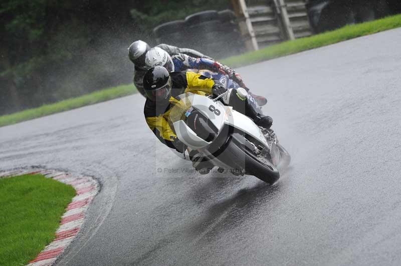 Motorcycle action photographs;Trackday digital images;cadwell;cadwell park photographs;event digital images;eventdigitalimages;motor racing louth lincolnshire;no limits trackdays;peter wileman photography;trackday;trackday photos