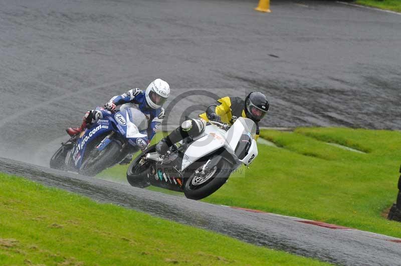 Motorcycle action photographs;Trackday digital images;cadwell;cadwell park photographs;event digital images;eventdigitalimages;motor racing louth lincolnshire;no limits trackdays;peter wileman photography;trackday;trackday photos