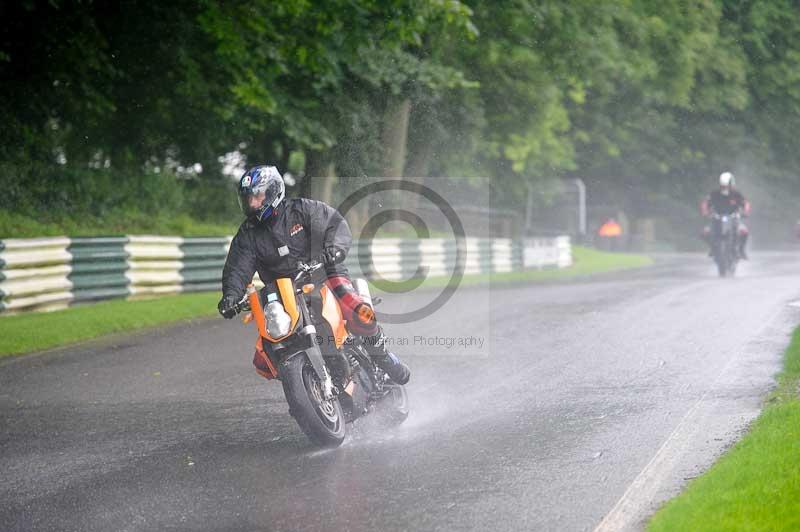 Motorcycle action photographs;Trackday digital images;cadwell;cadwell park photographs;event digital images;eventdigitalimages;motor racing louth lincolnshire;no limits trackdays;peter wileman photography;trackday;trackday photos