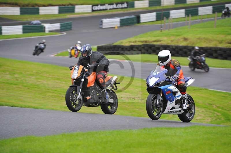 Motorcycle action photographs;Trackday digital images;cadwell;cadwell park photographs;event digital images;eventdigitalimages;motor racing louth lincolnshire;no limits trackdays;peter wileman photography;trackday;trackday photos