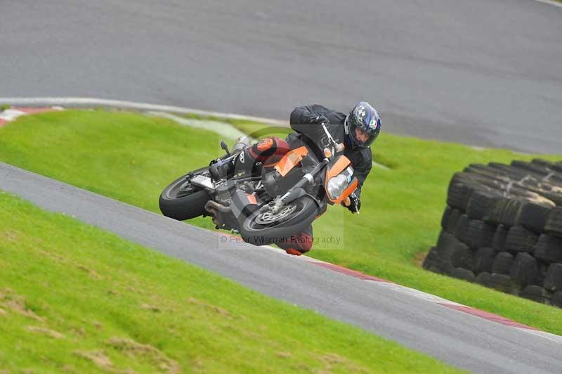 Motorcycle action photographs;Trackday digital images;cadwell;cadwell park photographs;event digital images;eventdigitalimages;motor racing louth lincolnshire;no limits trackdays;peter wileman photography;trackday;trackday photos