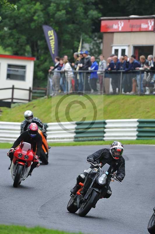 Motorcycle action photographs;Trackday digital images;cadwell;cadwell park photographs;event digital images;eventdigitalimages;motor racing louth lincolnshire;no limits trackdays;peter wileman photography;trackday;trackday photos