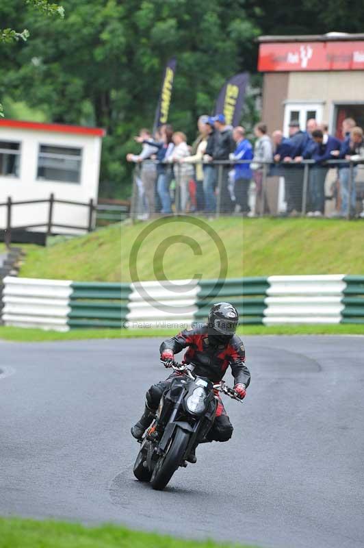 Motorcycle action photographs;Trackday digital images;cadwell;cadwell park photographs;event digital images;eventdigitalimages;motor racing louth lincolnshire;no limits trackdays;peter wileman photography;trackday;trackday photos