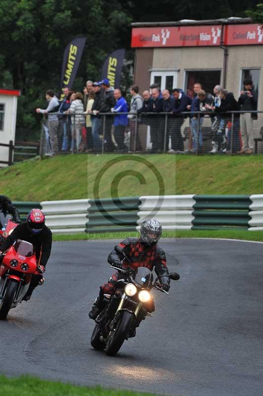 Motorcycle action photographs;Trackday digital images;cadwell;cadwell park photographs;event digital images;eventdigitalimages;motor racing louth lincolnshire;no limits trackdays;peter wileman photography;trackday;trackday photos