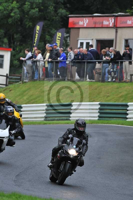 Motorcycle action photographs;Trackday digital images;cadwell;cadwell park photographs;event digital images;eventdigitalimages;motor racing louth lincolnshire;no limits trackdays;peter wileman photography;trackday;trackday photos