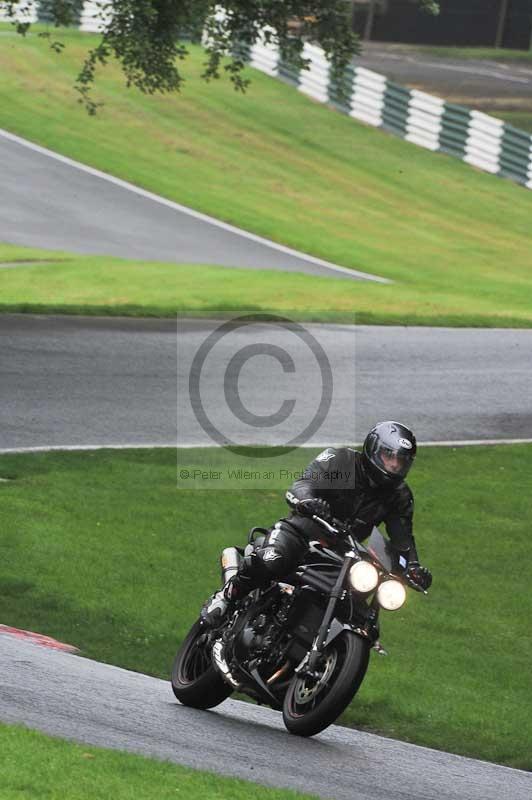 Motorcycle action photographs;Trackday digital images;cadwell;cadwell park photographs;event digital images;eventdigitalimages;motor racing louth lincolnshire;no limits trackdays;peter wileman photography;trackday;trackday photos