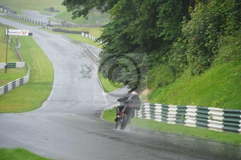 Motorcycle action photographs;Trackday digital images;cadwell;cadwell park photographs;event digital images;eventdigitalimages;motor racing louth lincolnshire;no limits trackdays;peter wileman photography;trackday;trackday photos