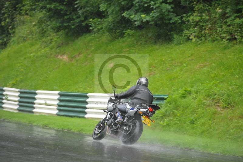 Motorcycle action photographs;Trackday digital images;cadwell;cadwell park photographs;event digital images;eventdigitalimages;motor racing louth lincolnshire;no limits trackdays;peter wileman photography;trackday;trackday photos