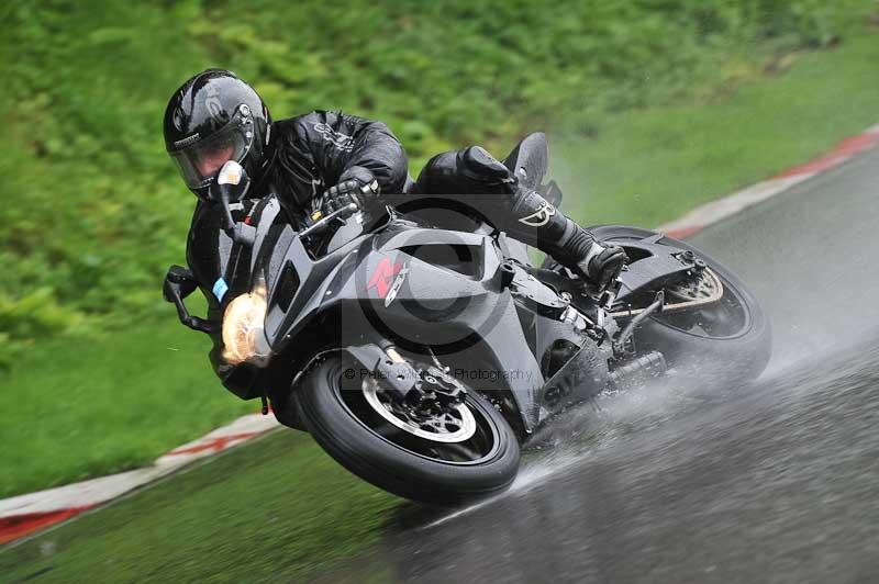 Motorcycle action photographs;Trackday digital images;cadwell;cadwell park photographs;event digital images;eventdigitalimages;motor racing louth lincolnshire;no limits trackdays;peter wileman photography;trackday;trackday photos