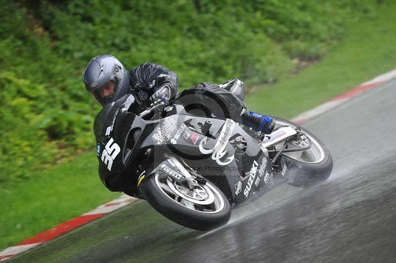 Motorcycle action photographs;Trackday digital images;cadwell;cadwell park photographs;event digital images;eventdigitalimages;motor racing louth lincolnshire;no limits trackdays;peter wileman photography;trackday;trackday photos